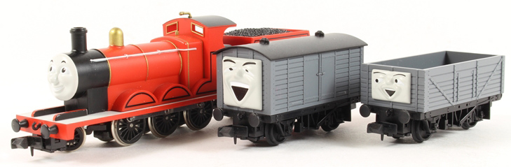 Thomas the Tank Engine & Friends - James Collectible - 3 Thomas the Tank Engine & Friends - James Collectible - 3